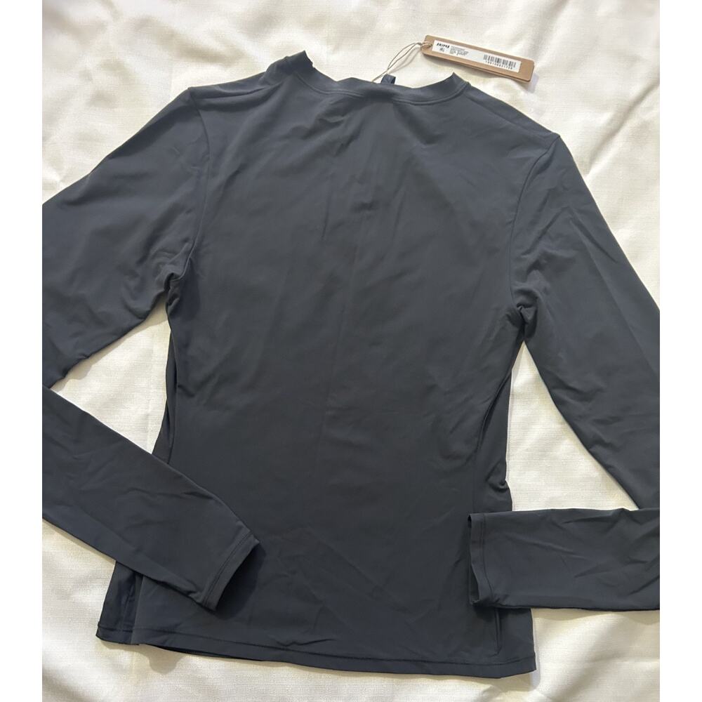 Skims NWT Fits Everybody Long Sleeve T-Shirt Graphite Size Small - Picture 4 of 8